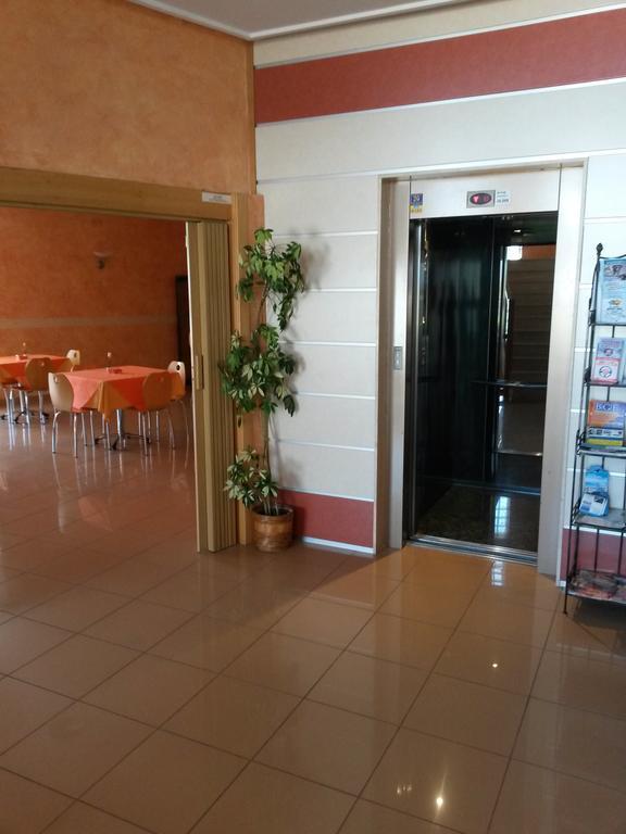Hotel La Torre Los Montesinos Extérieur photo