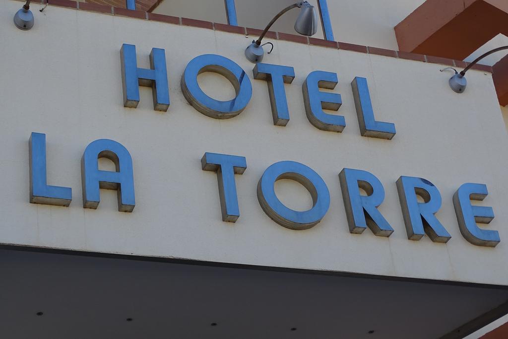 Hotel La Torre Los Montesinos Extérieur photo