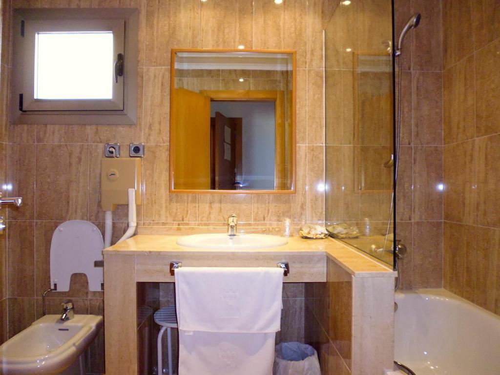 Hotel La Torre Los Montesinos Extérieur photo