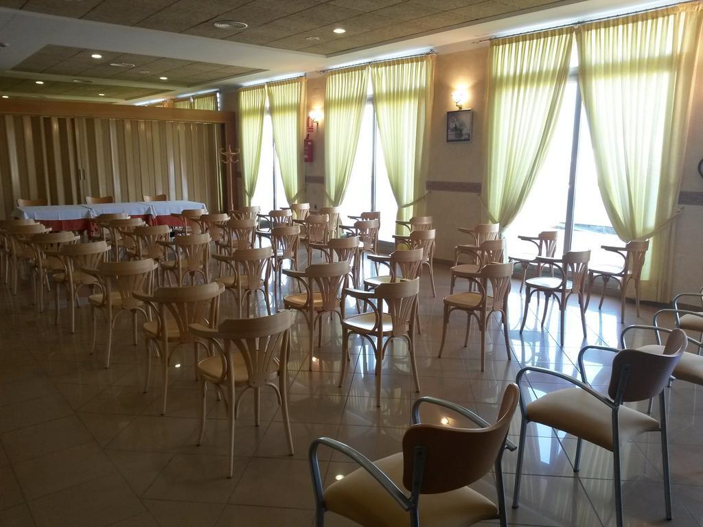 Hotel La Torre Los Montesinos Extérieur photo