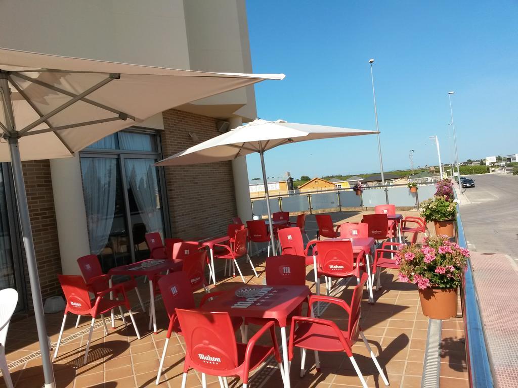 Hotel La Torre Los Montesinos Extérieur photo