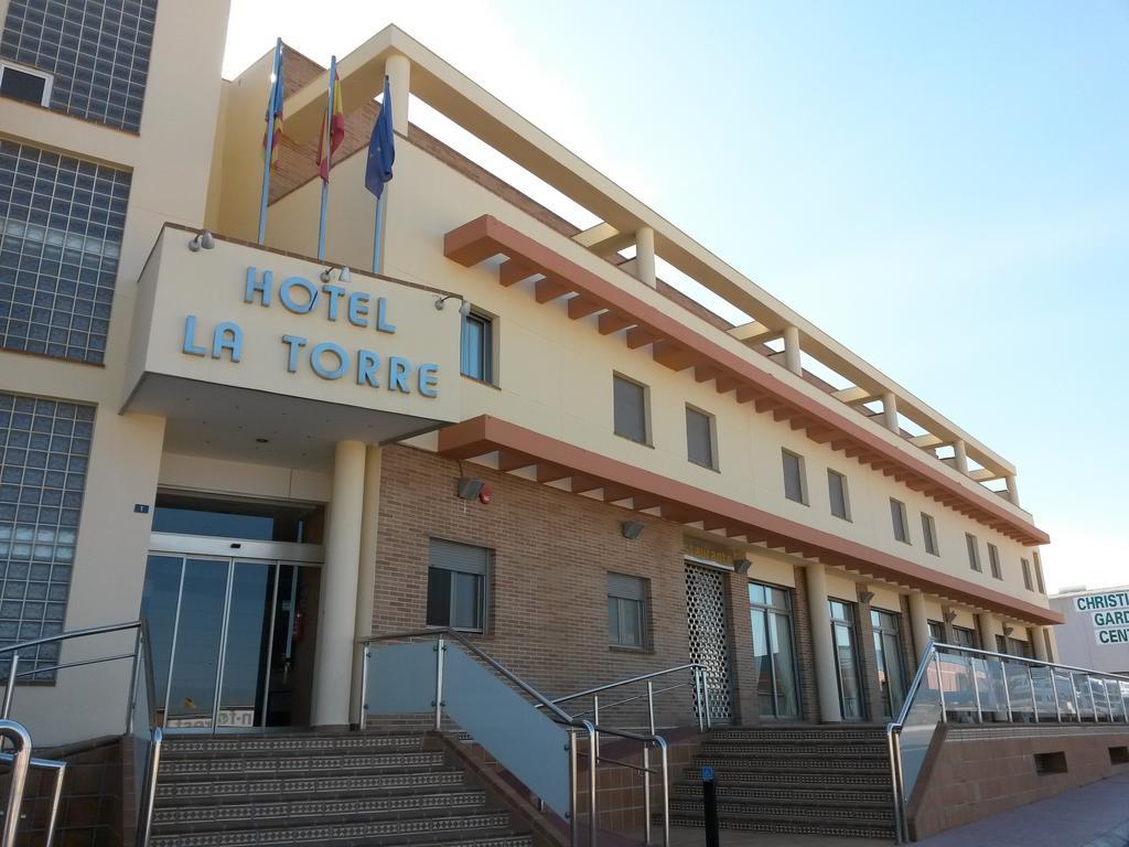 Hotel La Torre Los Montesinos Extérieur photo